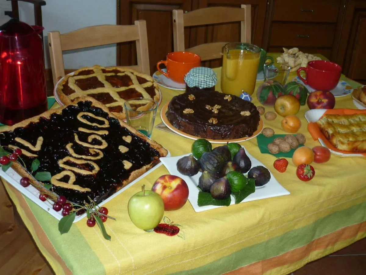Bed & Breakfast Il Poggio Di Traverde Pontremoli Italy
